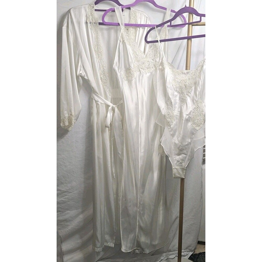 Vintage Victoria's Secret Robe Gown Bodysuit 3pc Set Satin Bridal Sequin Lace ML